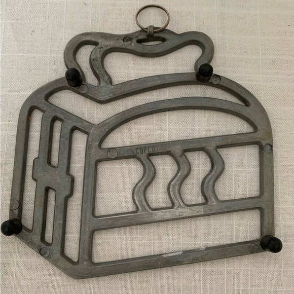 COPCO | Rare Vintage Aluminum Toaster Trivet - Picture 2 of 5